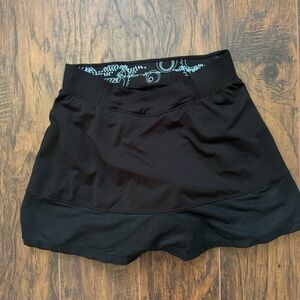 Novara Size Small Black Bike Skorts